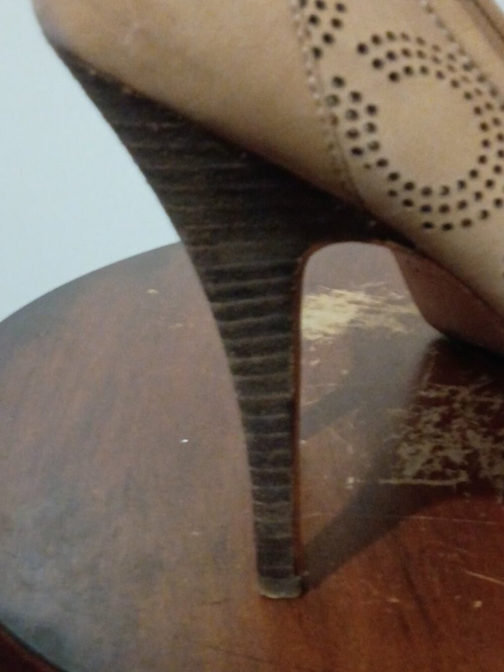Women's Coach Bethanie Sand Platform Pump - Size 8.5B Brown - Picture 13 of 13